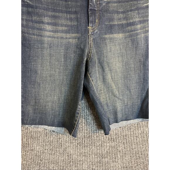 Jessica Simpson Womens Denim Bermuda Short Size 16 Blue Dark Wash Frayed Stretch - Picture 4 of 12